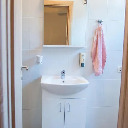 Fusion Apartment *